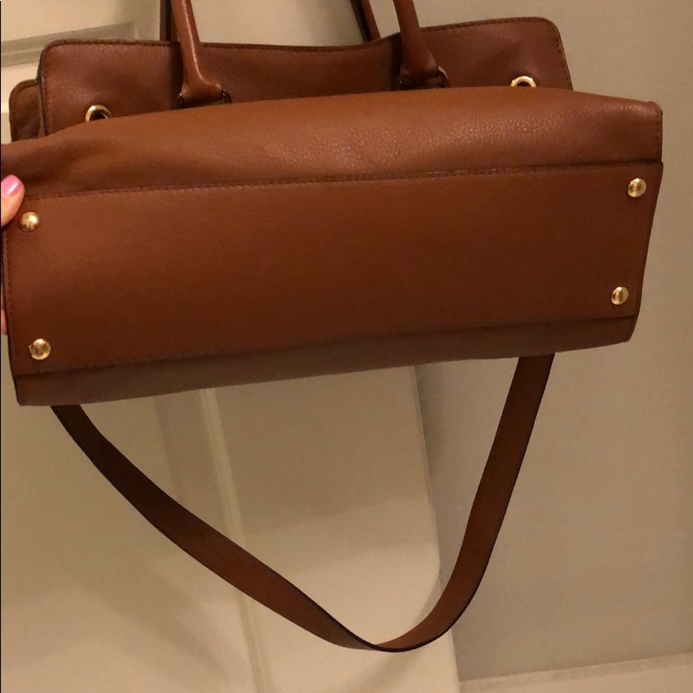 Michael Kors Tan Tote Bag - Picture 3 of 6